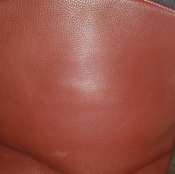 Handbag - Picture 2 of 5